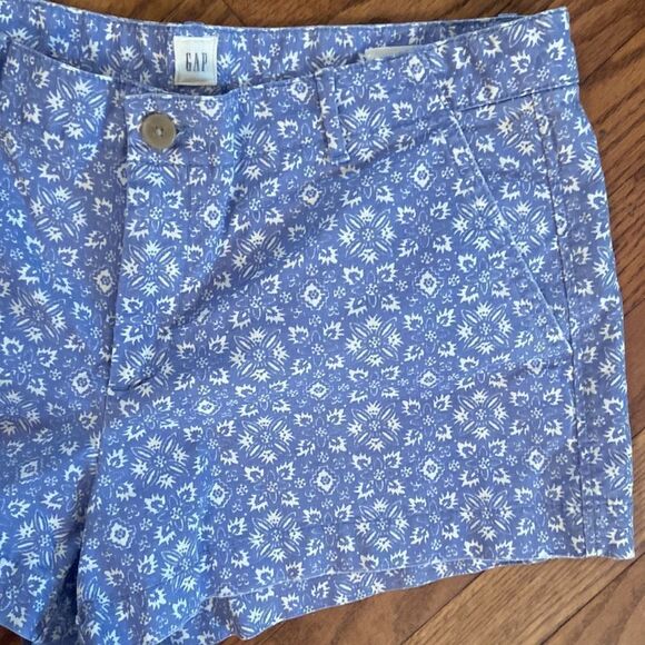 Gap shorts size 12 - 3 inch inseam- - Picture 2 of 10